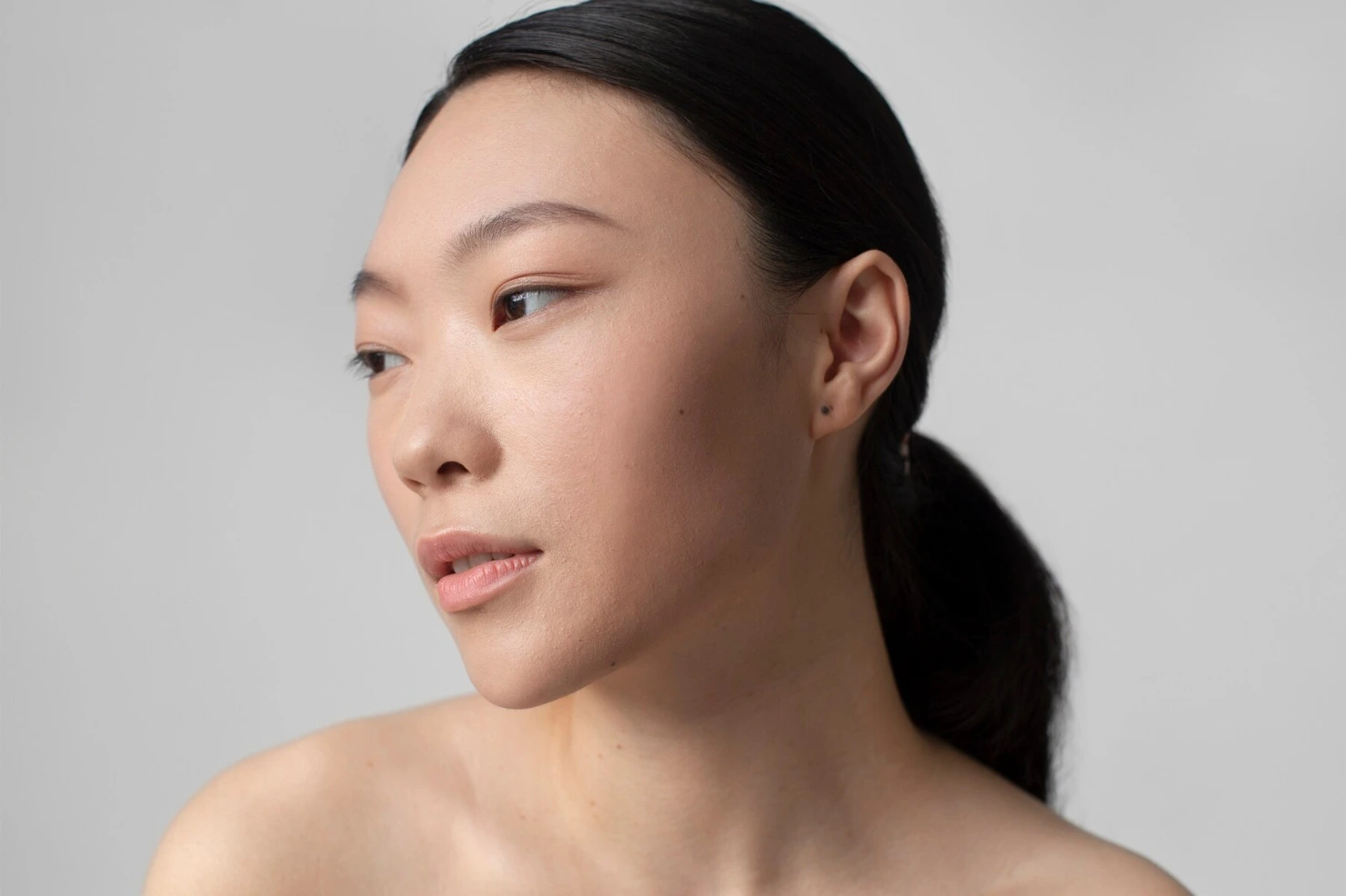 6 Perbedaan Treatment dan Facial